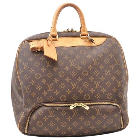 better to buy louis vuitton in store or online|louis vuitton pre owned bags.